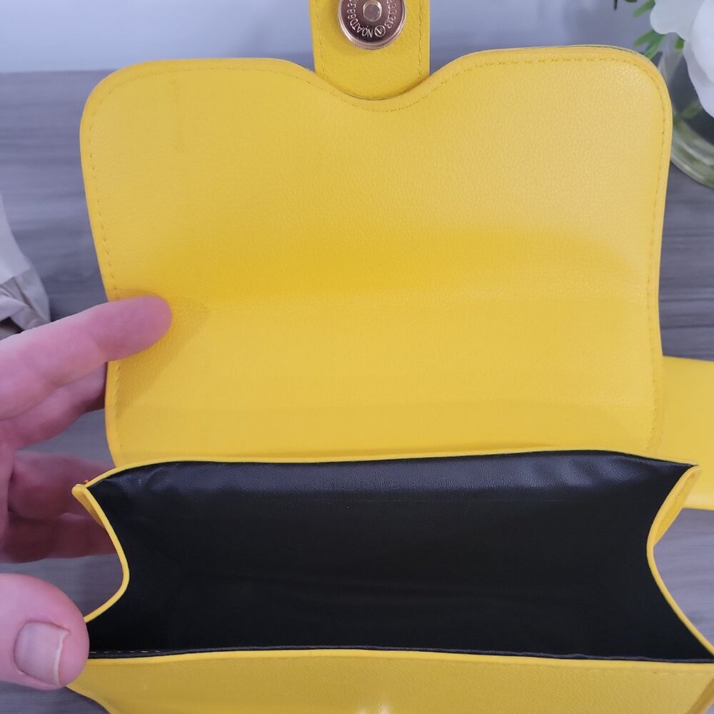 Trendy Yellow Handbag Retro Style Buckle Purse w/ Detachable Mini Coin Purse - Picture 5 of 10